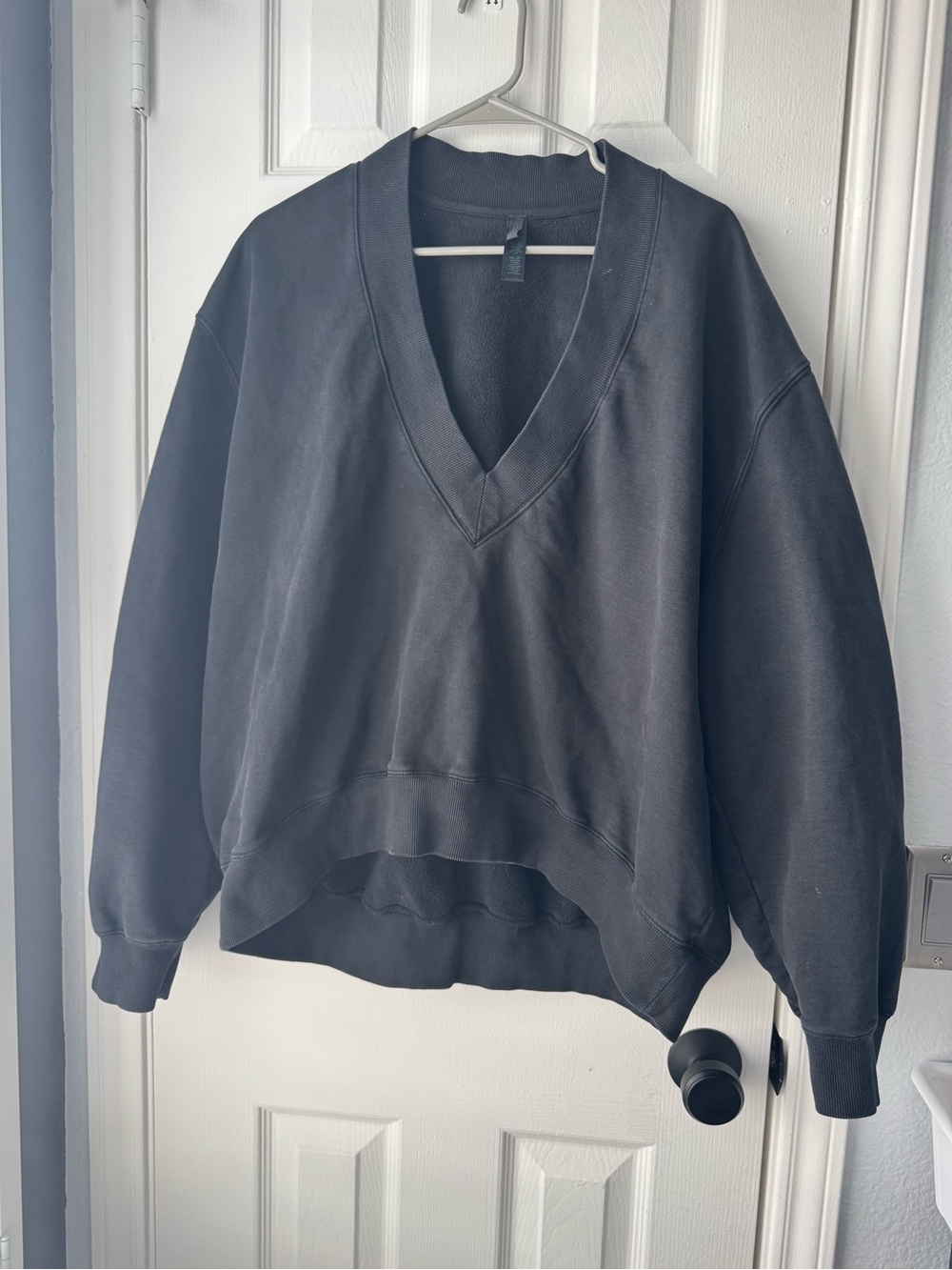 SKIMS Oversized V-Neck Pullover Sweater